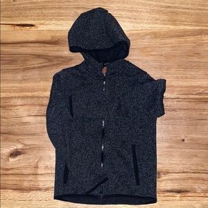 👦Boys H&M heather black zip up hoodie size 6-8